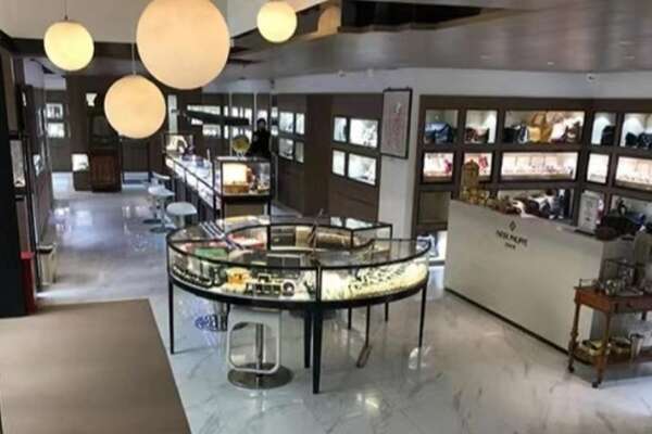 金秀县寄卖奢侈品店